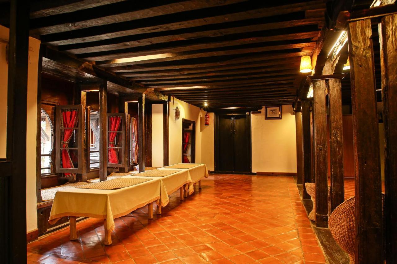 Newa Chen Historic House Unesco Lalitpur Екстериор снимка